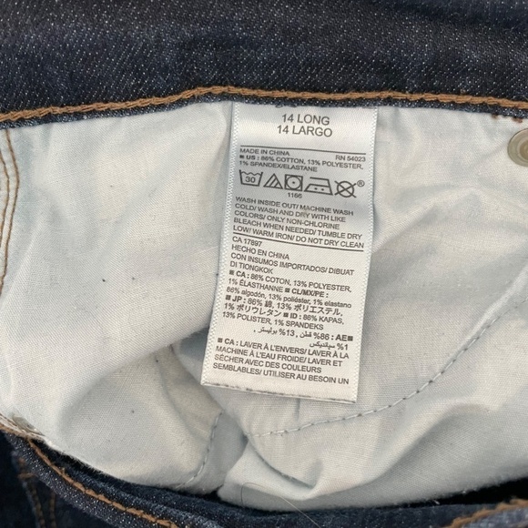 Old Navy Original Mid-Rise Dark Blue Jeans - Picture 5 of 6